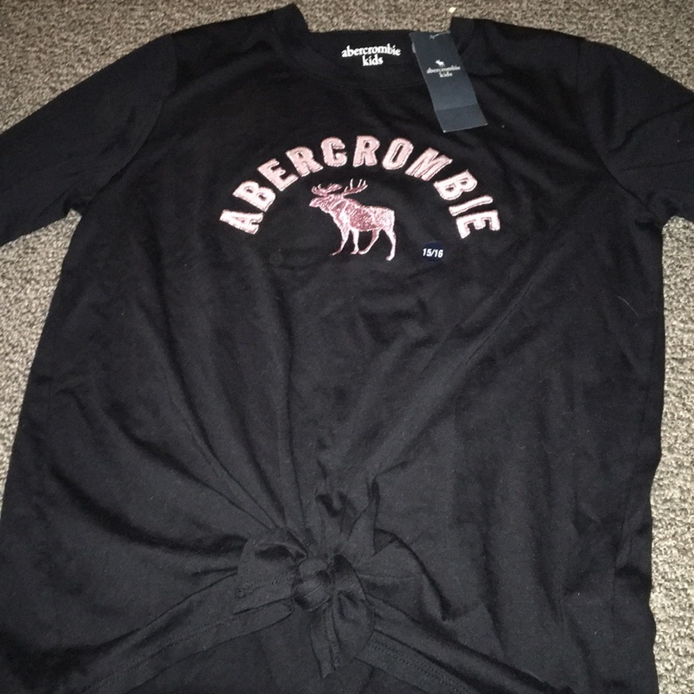 Tied Up black long sleeve